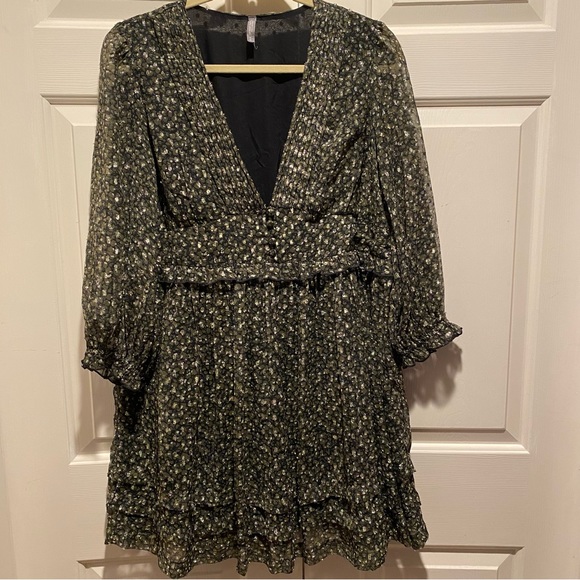 Mini Babydoll Metallic Sparkle Dress Urban Outfitters - Picture 2 of 11